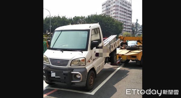 ▲台中人車停「車格內」被拖吊，交通局點出一原因。（圖／台中市政府提供）