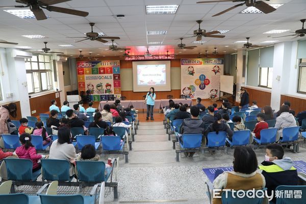 ▲▼ 志航國小校園開放日，宛如大學校園博覽會  。（圖／嘉義市政府提供）