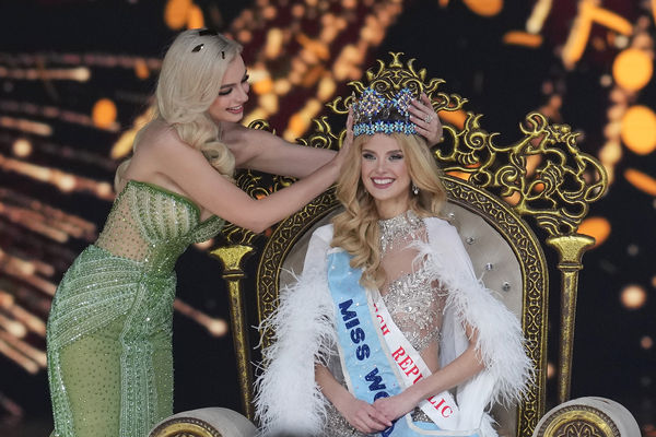 ▲▼2024年世界小姐出爐，來自捷克的25歲佳麗皮斯科娃（Krystyna Pyszková）奪得后冠。（圖／達志影像／美聯社）