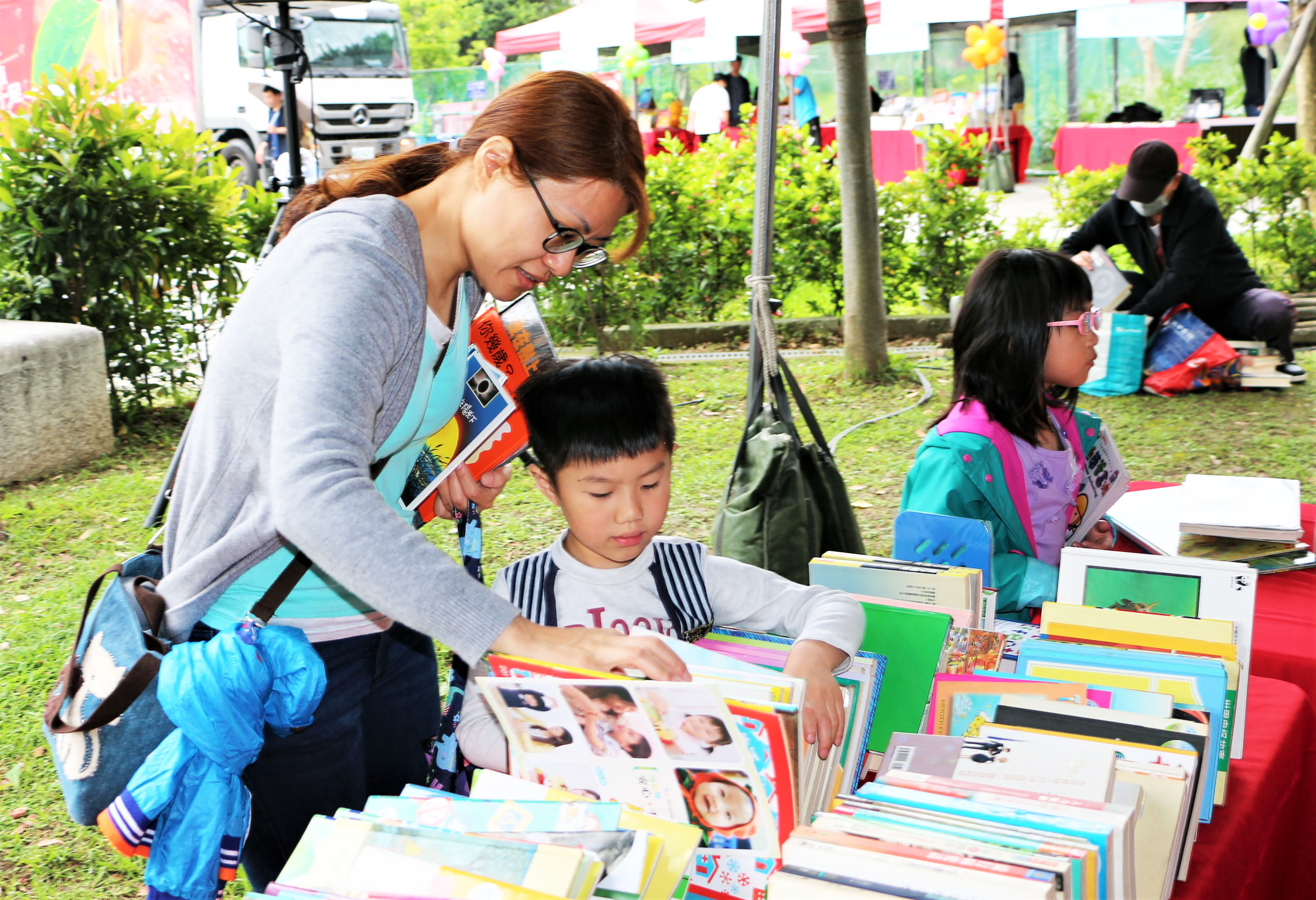 ▲新北市圖蘆洲分館辦好書交換。（圖／新北市立圖書館提供）