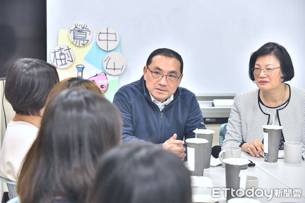 ▲▼ 侯友宜召開專家會議。（圖／翻攝侯友宜臉書）