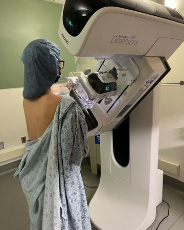 ▲奧莉薇亞穆恩（Olivia Munn）罹患乳癌。（圖／翻攝自奧莉薇亞穆恩IG）