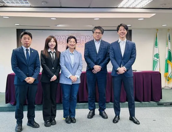 ▲民進黨召開「走對的路、世界的台灣–318學運十週年回顧」記者會，由發言人吳崢、立委吳沛憶、基隆市議員張之豪、前立委蔡培慧以及中華經濟研究院助研究員王國臣與會。（圖／民進黨提供）