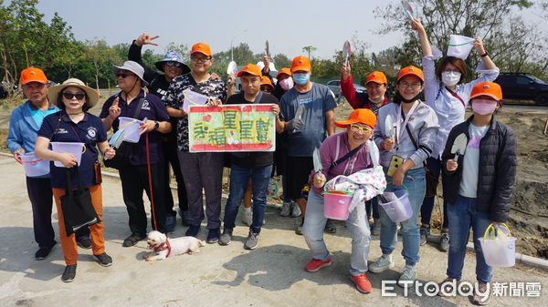 ▲台南市永福國小星星兒家族配合園藝治療，響應「2050台灣淨零，台南齊行」減碳淨零，友善地球活動，特地發動家族成員前來種樹，值得一提的是，這是一堂長達22年份的「園藝治療」課。（圖／記者林東良翻攝，下同）