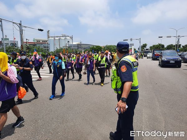 ▲18萬進香大軍出發！台中「1地」停留最久，警方動員破百人交管。（圖／民眾提供）