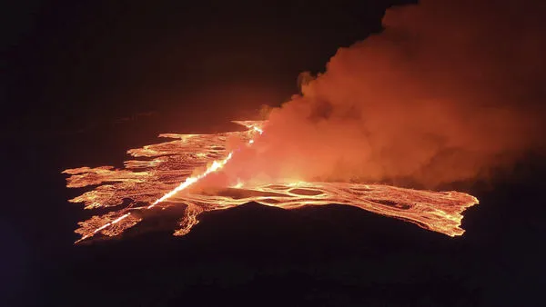 ▲▼ 冰島火山噴發。（圖／達志影像／美聯社）