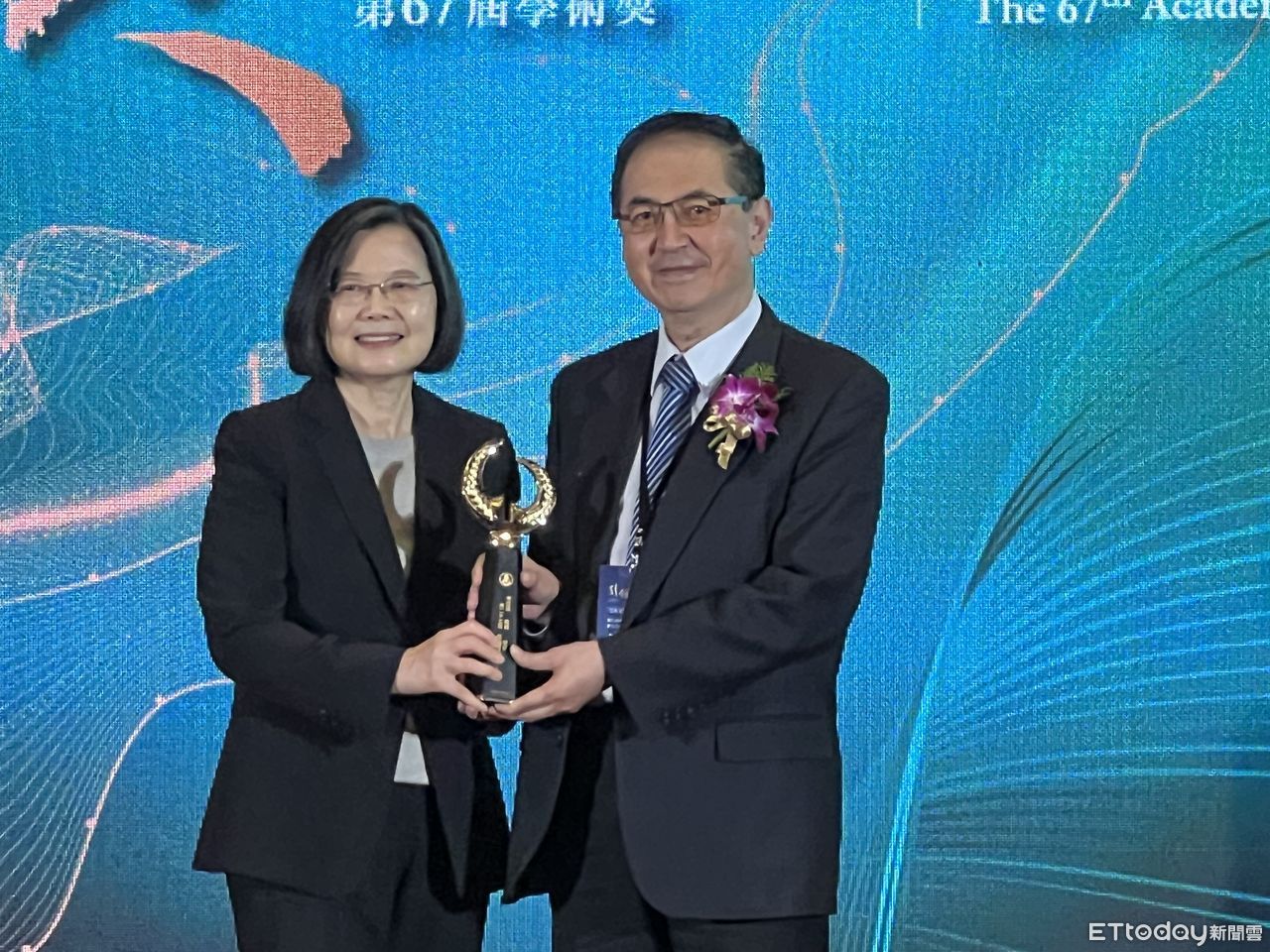 鋼彈迷獲國家講座！「機器人教父」傅立成：AI讓機器人產生溫度| ETtoday生活新聞| ETtoday新聞雲