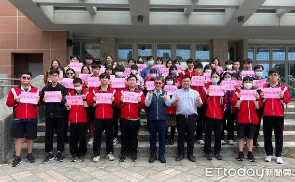 ▲▼ 永慶高中繁星創新高紀錄 榜首涂詠程如願錄取中醫學系  。（圖／永慶高中提供）