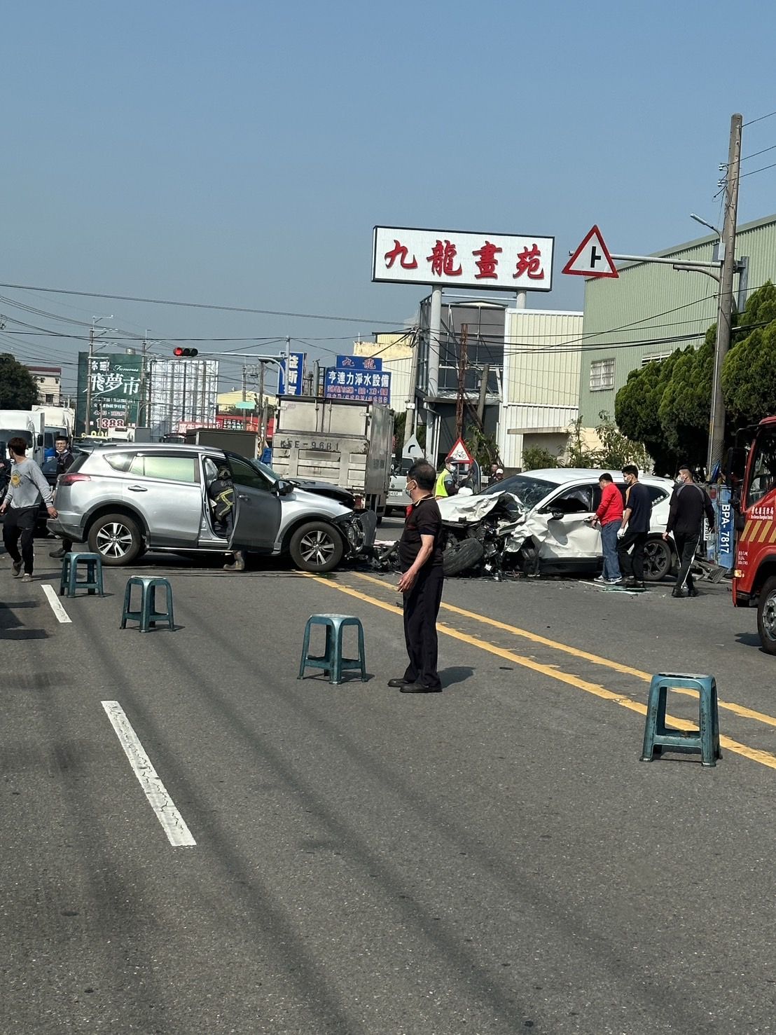 ▲埔心鄉員鹿路發生5車追撞意外。（圖／翻攝自記者爆料網）