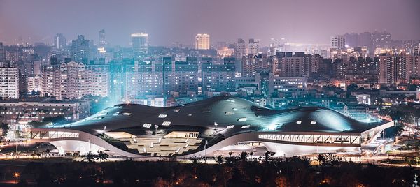 ▲▼衛武營國家藝術文化中心響應「Earth Hour 地球關燈一小時」。（圖／林峻永攝／衛武營提供）