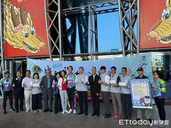 ▲▼ 嘉市警偕同國際獅子會及全國國際工經社，齊力「打詐、識詐、反詐宣導」 。（圖／嘉義市警局提供）