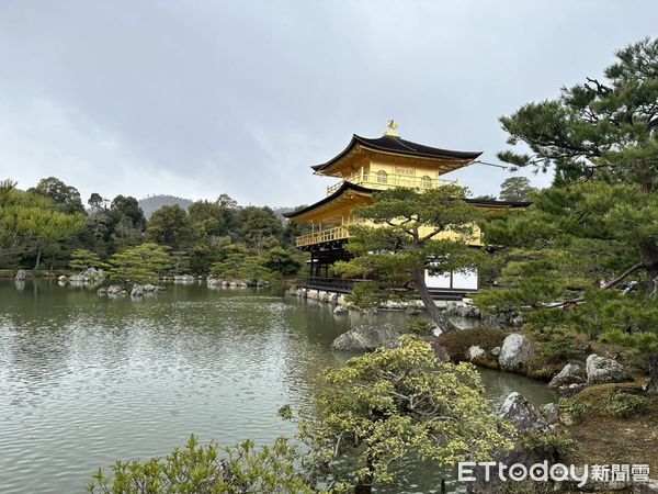 ▲▼台灣一團30人旅客到日本吃燒肉，傳出11人食物中毒腹瀉。（圖／旅行團團員提供）