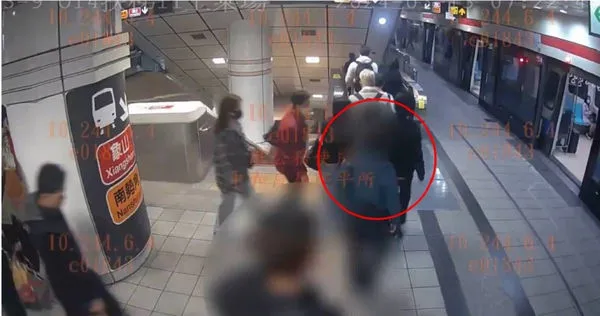 怪男北捷上囂張性騷受害男子，甚至瘋狂尾隨受害者，行為相當惡劣。（圖／警方提供）