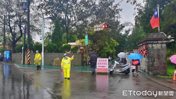 ▲金山警交通疏導措施報你知。（圖／記者郭世賢翻攝）