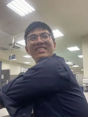 ▲▼      受傷的蔡姓警員照片       。（圖／桃警方提供）