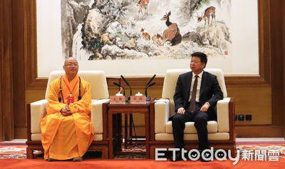 台灣佛教界向陸方捐贈30件文物　宋濤讚「共同保護中華遺產」