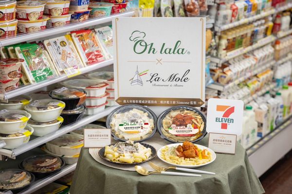 ▲▼7-11西式料理品牌「Ohlala」攜手來自義大利的頂級廚師La Mole Taipei餐廳主廚Simone Bussone。（圖／7-11提供）