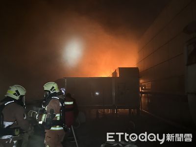 竹科大廠緯創火警疏散433人 濃煙竄竹北！高虹安深夜急發聲