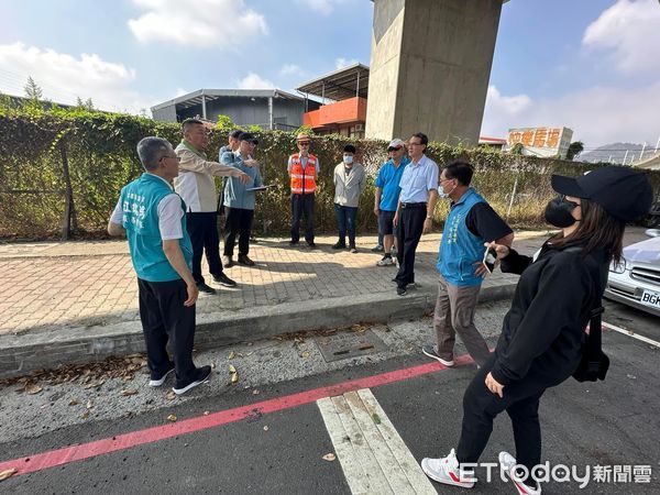 ▲▼「削頭遊覽車」釀1死！出事涵洞要改了，研議增設限高框架。（圖／記者賴文萱翻攝）
