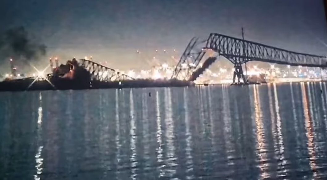▲▼ 美國馬里蘭州Francis Scott Key Bridge垮了。（圖／翻攝自BNO NEWS）