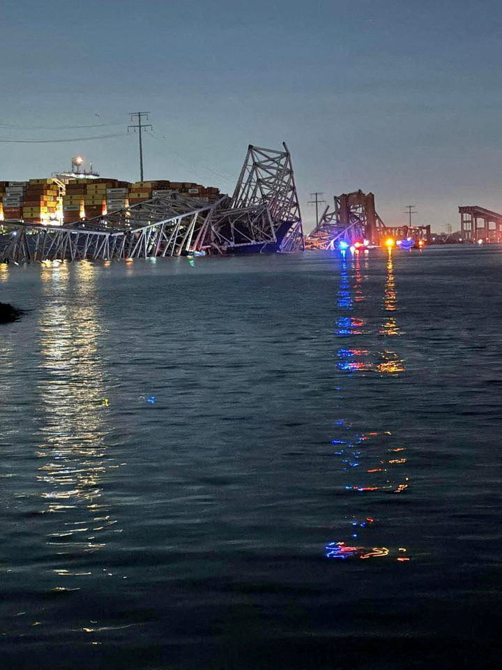 ▲美國巴爾的摩Francis Scott Key Bridge被撞垮。（圖／路透）