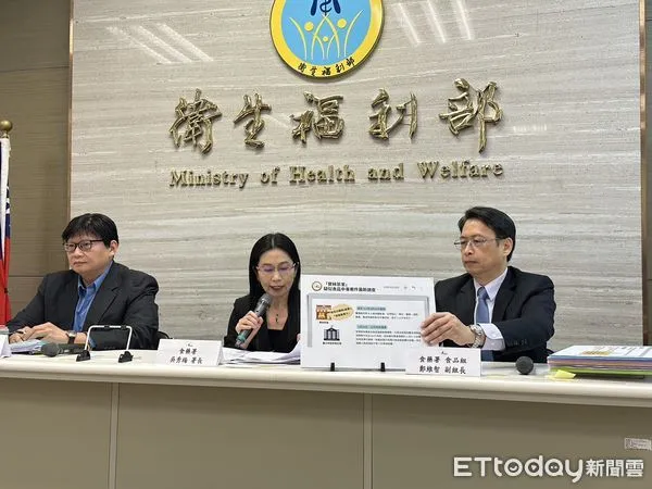 食藥署說明寶林茶室中毒案最新狀況。（圖／記者趙于婷攝）