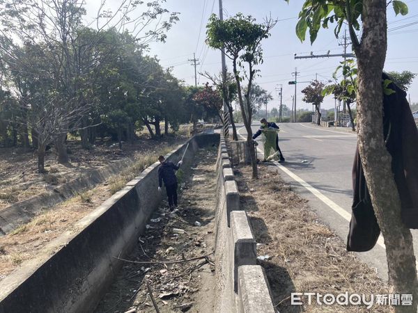 ▲台南市不論是犬貓或者其他人為飼養管領之脊椎動物急難救助案件，皆可透過1959動保專線及1999市民服務專線通報專責人員協助處理，該項服務全年無休，並配合動物醫院等單位協助救治救護。（圖／記者林東良翻攝，下同）