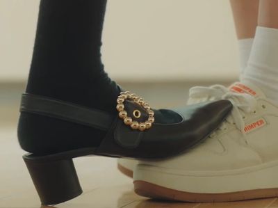 為何韓劇都愛「給鞋子特寫」？6個象徵解密　一眼感受貧富差距