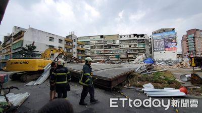 快訊／台北士林工地「牆面突然塌陷」砸中怪手　駕駛當場慘死