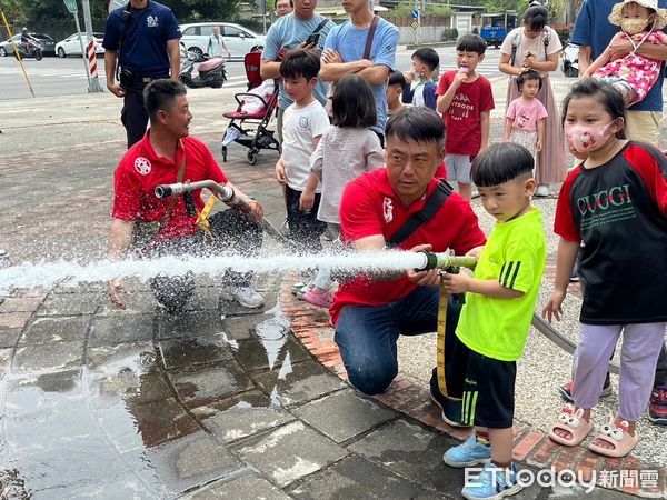 ▲▼ 嘉義縣消防小英雄在大林 ! 保護自己和別人  。（圖／嘉義縣消防局提供）