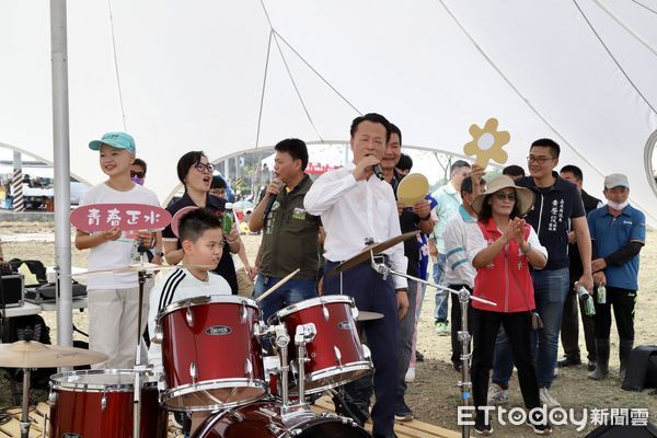 ▲▼  水上青委創辦「2024仙草春泥派對」 花旗木下歡樂登場    。（圖／記者翁伊森翻攝）
