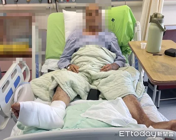 ▲▼台東一名年約80歲陳姓老翁遭到杜高犬咬傷             。（圖／記者楊漢聲翻攝）