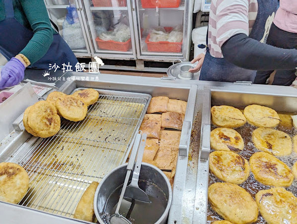 ▲▼四平街煎餅『阿源煎餅』是松江南京站美食。（圖／部落客沙拉公主吃喝玩樂看世界授權提供，勿擅自翻攝）