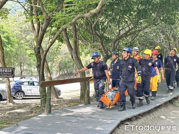 ▲▼花蓮得卡倫步道2人遭落石砸死             。（圖／記者黃彥傑翻攝）