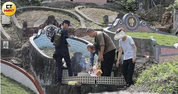 清明掃墓當心7禁忌　命理師點名「3類人」別參加…避煞方法曝光