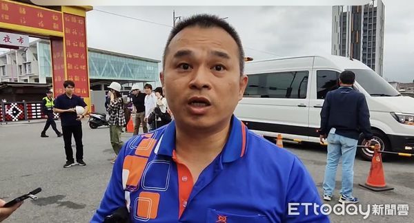 ▲▼  住戶陳先生           。（圖／記者陳煥丞攝）