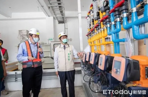 ▲時序進入枯水期，台南市主要水庫總蓄水率約45%，台南市長黃偉哲特別提醒，民眾務必維持節水好習慣，工業單位也應啟動自主節水5％等措施預為因應。（圖／記者林東良翻攝，下同）