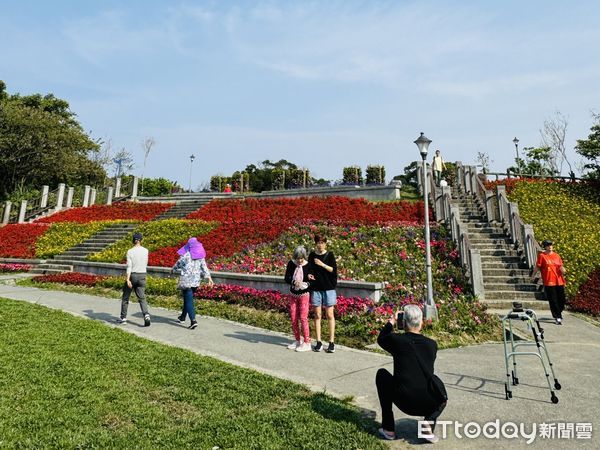 ▲基隆中正公園新植5萬株花木。（圖／記者郭世賢翻攝）