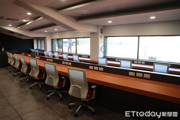 ▲▼台鋼雄鷹開幕戰吸1.6萬球迷，澄清湖棒球場改善計畫曝光。（圖／記者賴文萱翻攝）