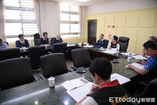 ▲▼花蓮縣府與慈濟基金會共商，建置「中繼屋」安置受災居民事宜。（圖／花蓮縣政府提供，下同）
