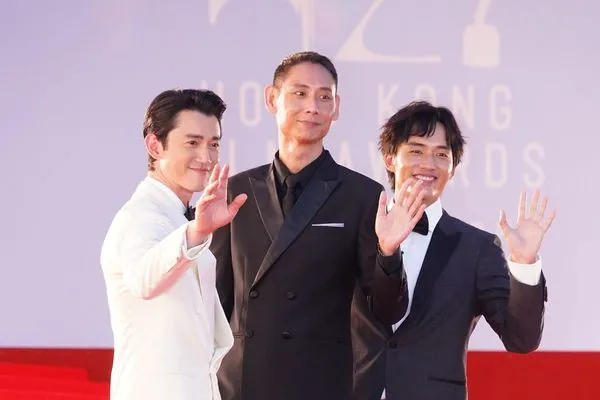 ▲第42屆香港電影金像獎：吳慷仁、許光漢、陳澤耀、王禮霖、導演祝紫嫣、女星袁澧林、謝咏欣。（圖／CFP）