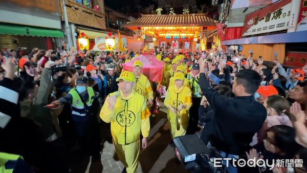 ▲▼白沙屯媽祖起駕             。（圖／記者劉亮亨攝）