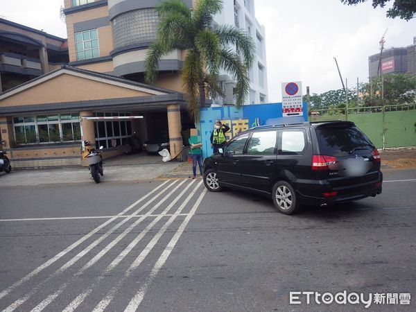 ▲▼楠梓車禍             。（圖／記者陳宏瑞攝）