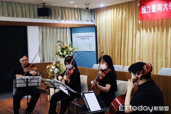 ▲國立台南大學管理學院EMBA舉辦EMBA弦樂團成立大會，大會典禮充滿溫馨且歡樂的氣氛。（圖／記者林東良翻攝，下同）