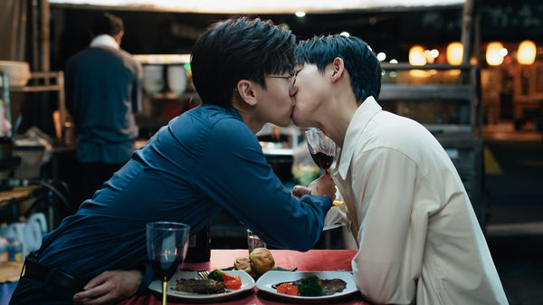 ▲▼BL劇《關於未知的我們》粉絲同樂共賞會人氣爆棚  邱宇辰、黃宏軒開唱融化粉絲。（圖／結果娛樂提供）