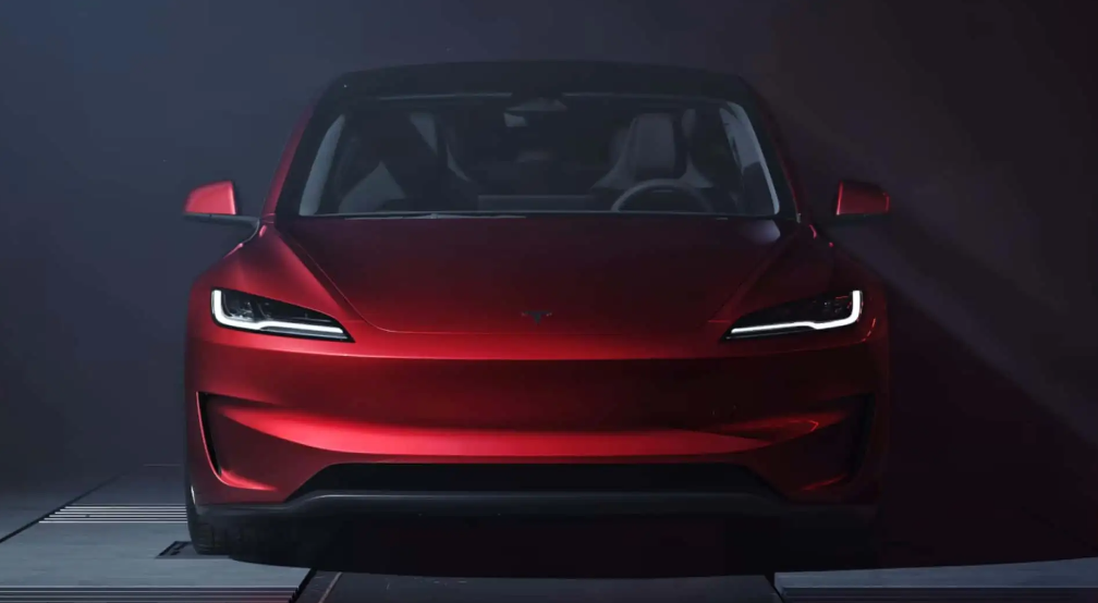 ▲小改款Model 3 Performance正式登場！（圖／翻攝自特斯拉）