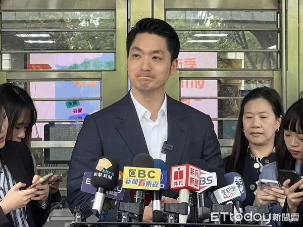 ▲▼蔣萬安出席幼兒STEAM創思中心開幕記者會。（圖／記者陳家豪攝）