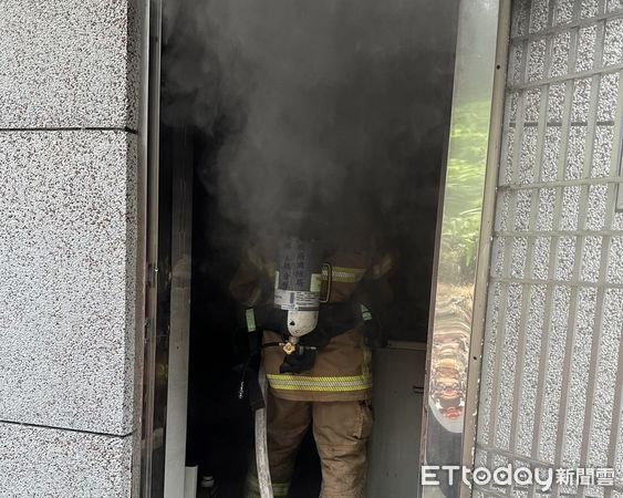 ▲台南市左鎮區澄山里一件民宅火警，該屋住警器已裝10年，仍發揮及時功效，讓民眾逃生，無人傷亡。（圖／記者林東良翻攝，下同）