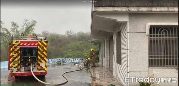 ▲台南市左鎮區澄山里一件民宅火警，該屋住警器已裝10年，仍發揮及時功效，讓民眾逃生，無人傷亡。（圖／記者林東良翻攝，下同）