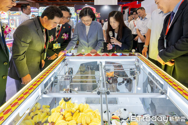 ▲▼總統蔡英文出席「第27屆台灣電子遊戲機國際產業展」。（圖／總統府提供）